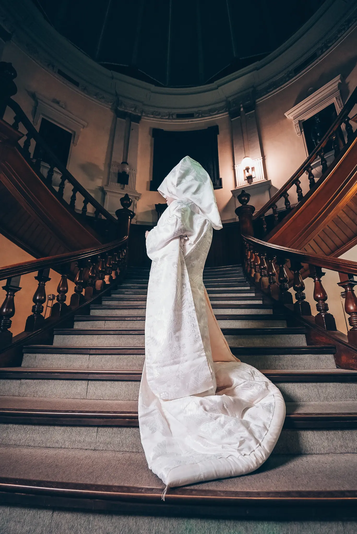 和装婚礼白無垢の着こなし絶妙なラインを追求したJolie Marieによる白無垢スタイリングとヘアセット